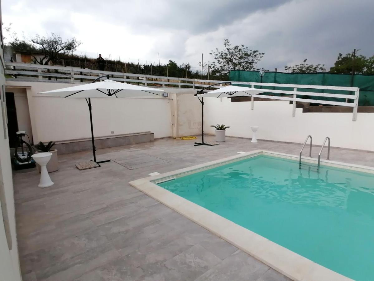 Casa Vacanze Villa Tropia Camastra Exterior foto