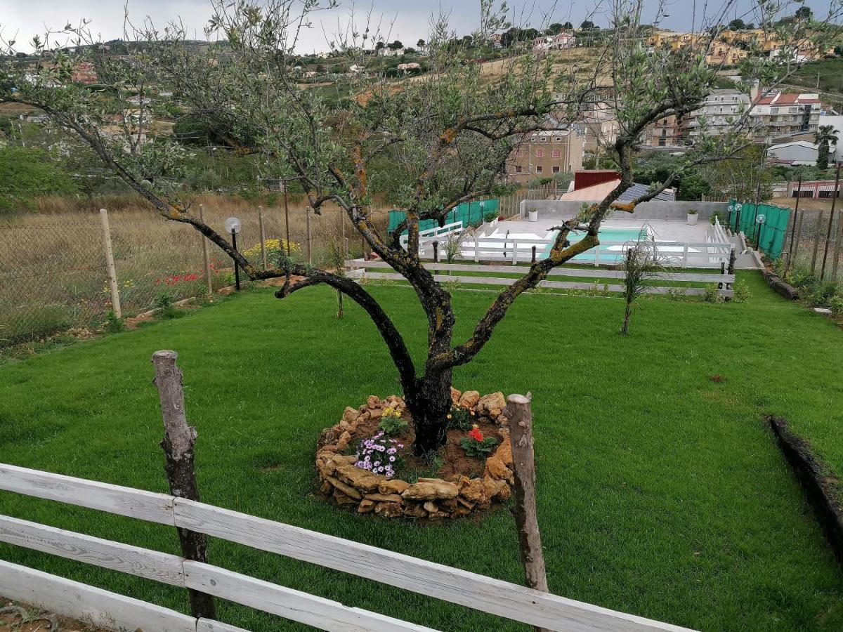 Casa Vacanze Villa Tropia Camastra Exterior foto